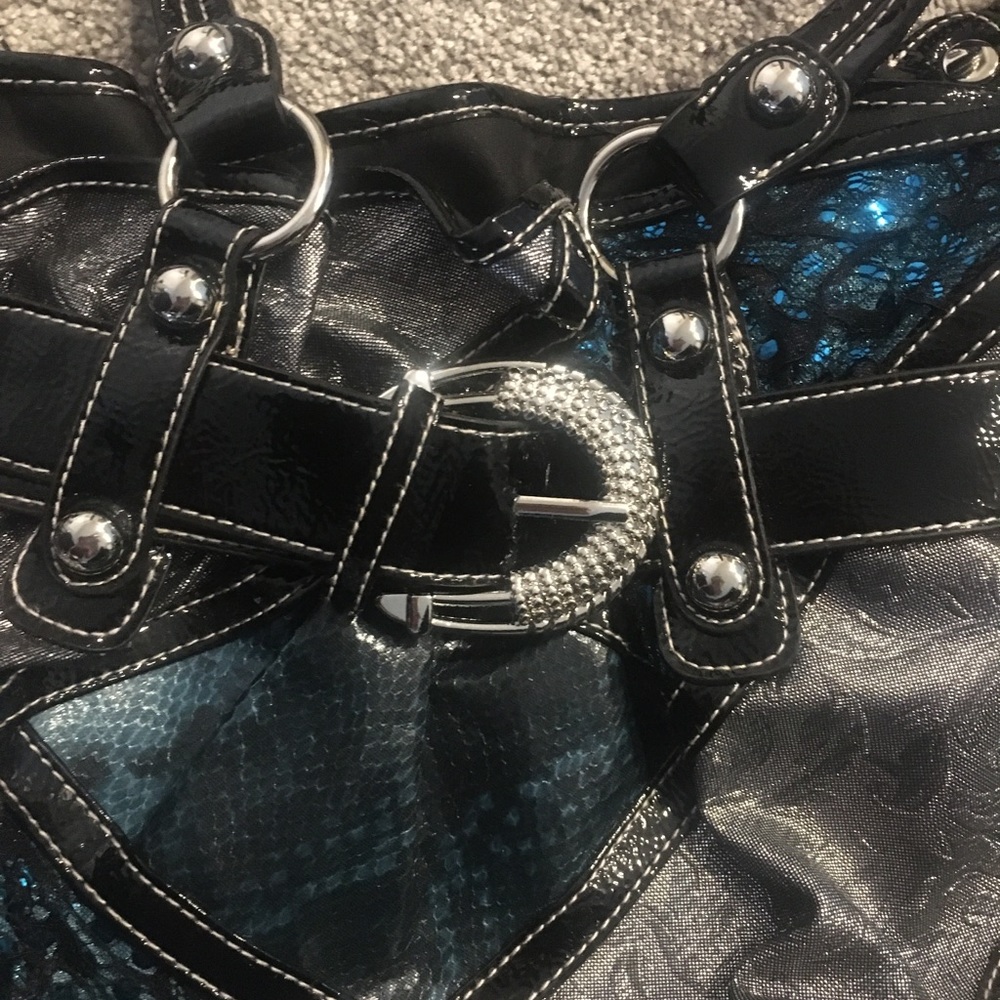 Black/teal purse with buckle-NWT - Picture 5 of 8